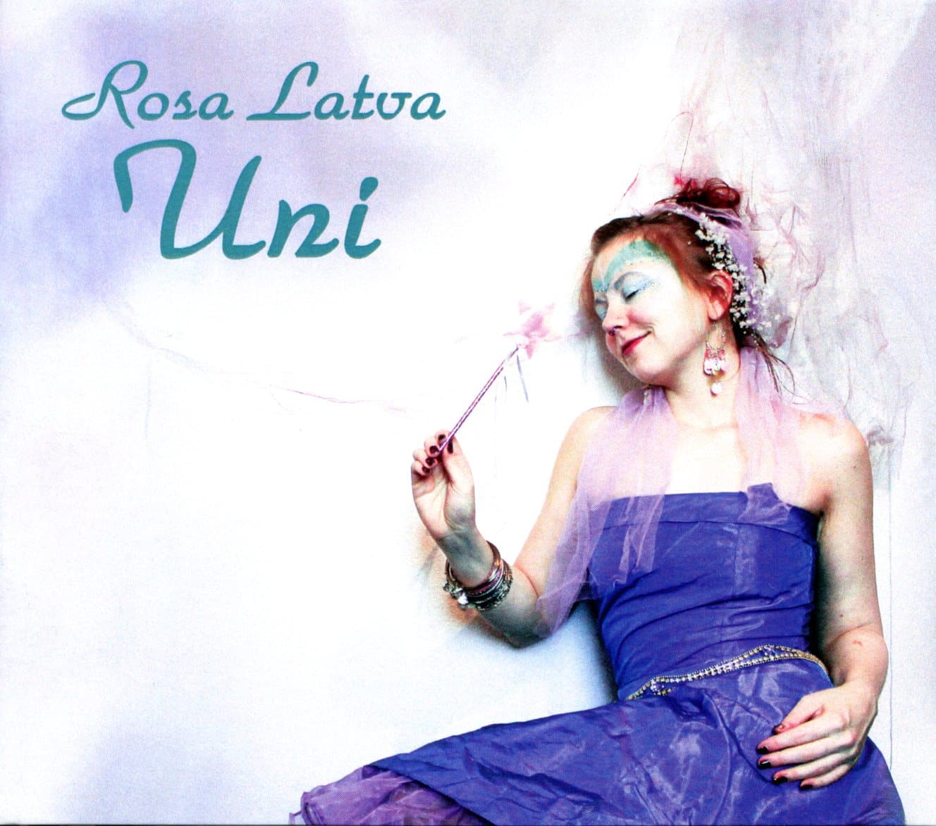 Rosa Latva: Uni